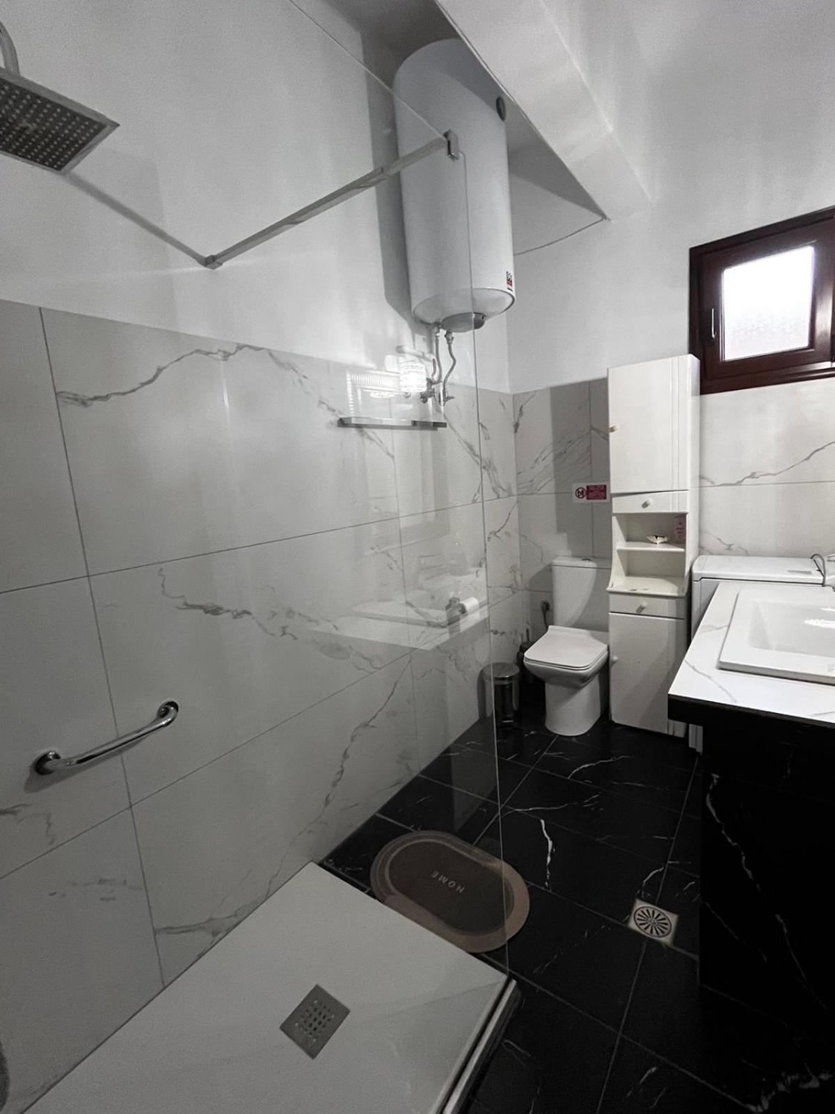 Soula'S Sunshine Big Apartment Nea Karvali Zewnętrze zdjęcie